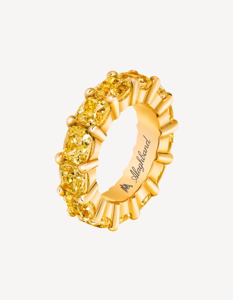 Alaghband Ring With Diamonds in Yellow Gold