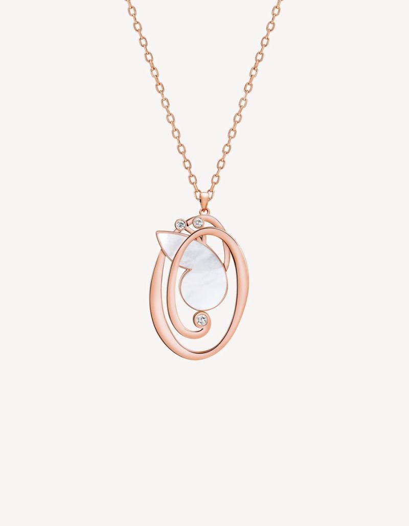 “O” PENDANT WITH MOTHER OF PEARL & DIAMONDS IN ROSE GOLD